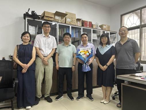 17cc2ed3238ba13cc3bb19211636eba9