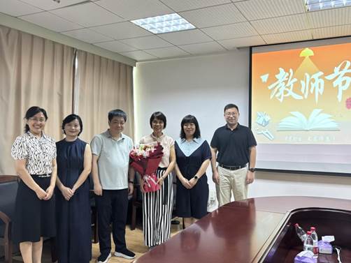 ead9252e5ad69a42f7d62abf81ffb9cb