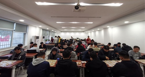 9QSIHUJZX50[UP])`5OKA94.png